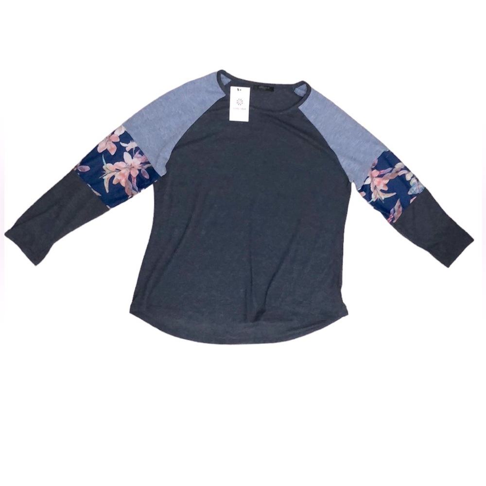 LoveU.Dear |Pretty Blue & Floral Tee